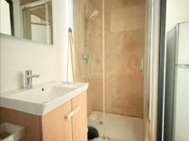 location appartement frejus 1 pièce 22 m2 var 83600 650 € / mois
