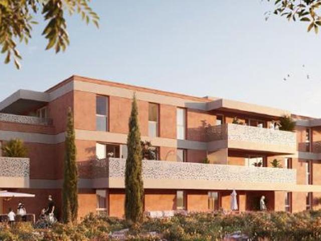 location appartement frejus 5 pièces 101 m2 var 83600 1419 € / mois