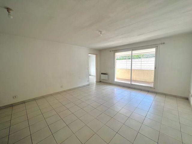 Location Appartement, Gignac la nerthe