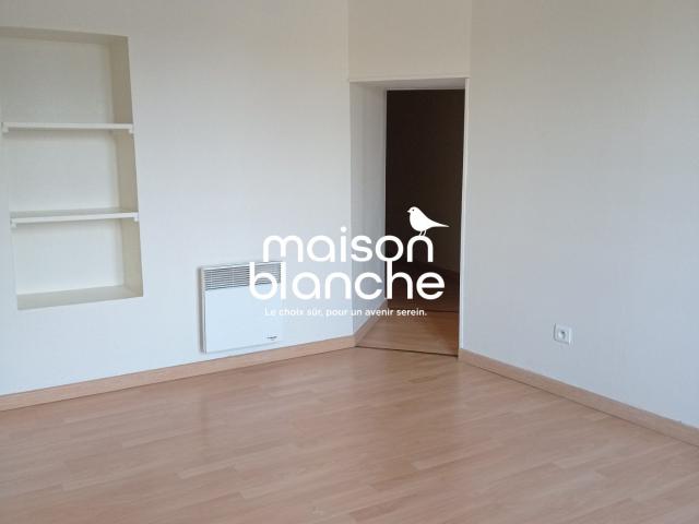 Location Appartement Grand Rue, Guîtres