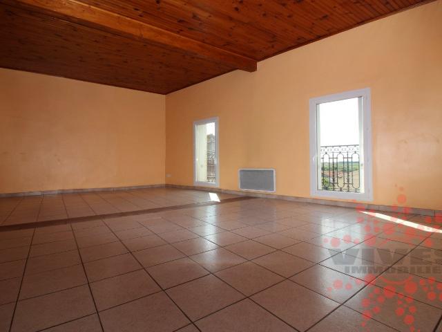 Location Appartement Grand Rue, Servian