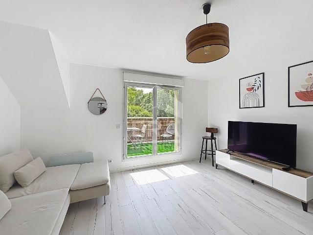 Location Appartement Grande Sente de la Juine, Étampes