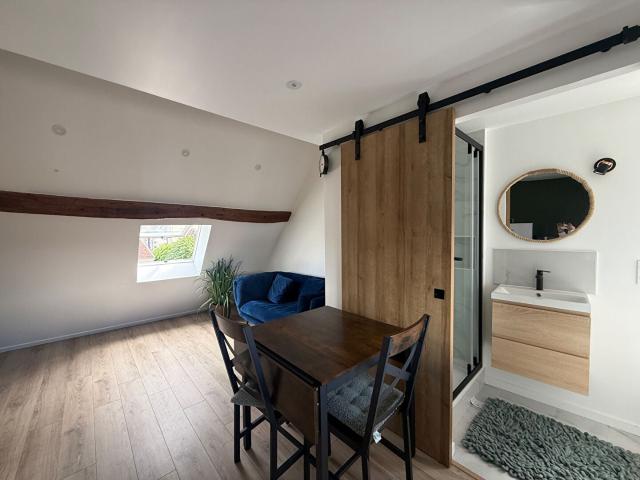 Location Appartement Grande Rue, Férolles Attilly