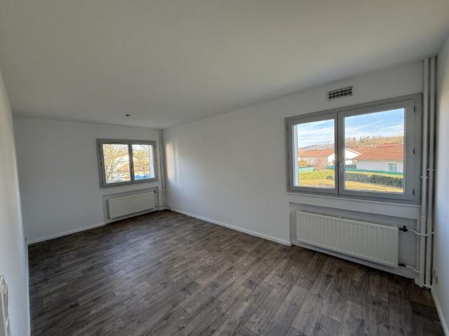 Location Appartement Grande Rue, Izernore