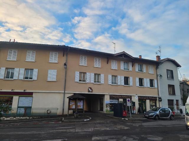 Location Appartement Grande Rue, Yzeron