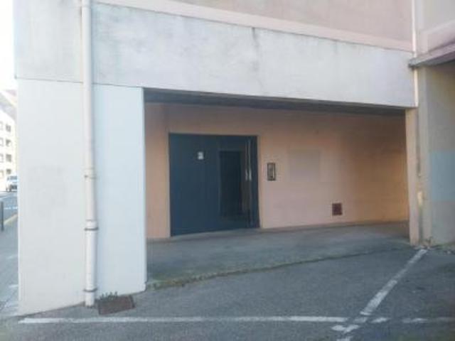 location appartement grenoble 4 pièces 76 m2 isere 38000 663 € / mois
