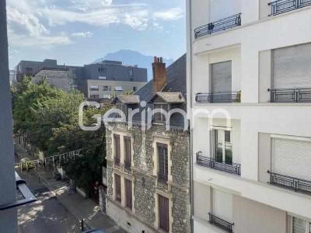 location appartement grenoble 1 pièce 17 m2 isere 38000 412 € / mois