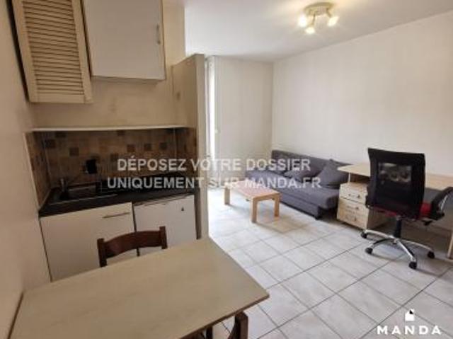 location appartement grenoble 1 pièce 20 m2 isere 38000 420 € / mois