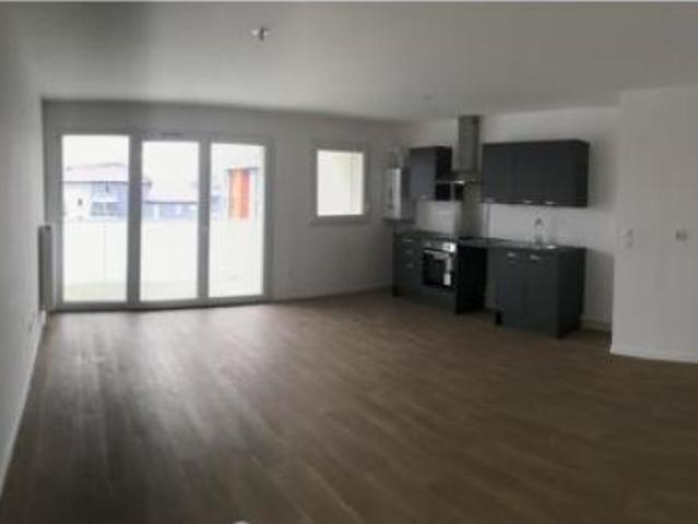 location appartement haubourdin 3 pièces 68 m2 nord 59320 846 € / mois