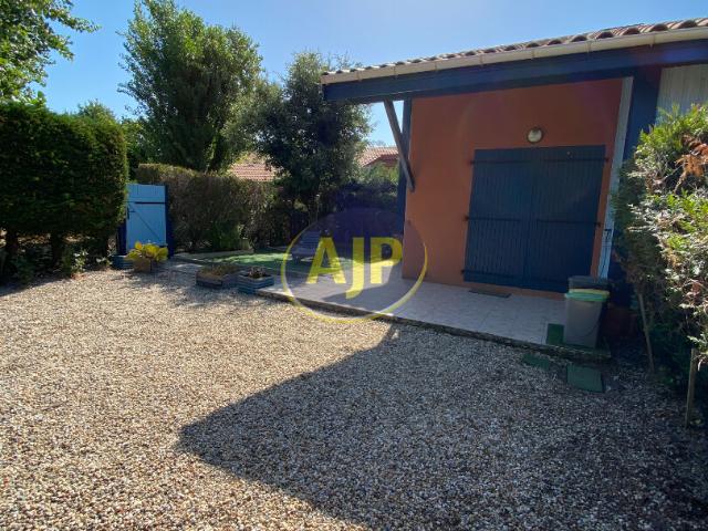 Location appartement Hourtin: 539 € AJP Hourtin Immobilier