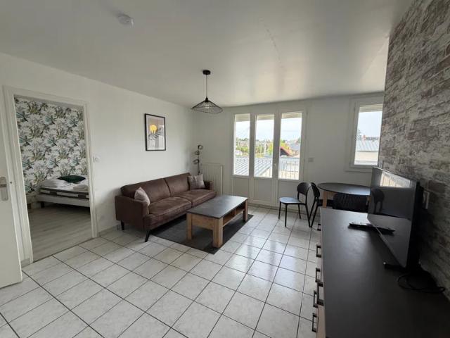 Location Appartement Impasse Casimir Lecomte, Vierzon