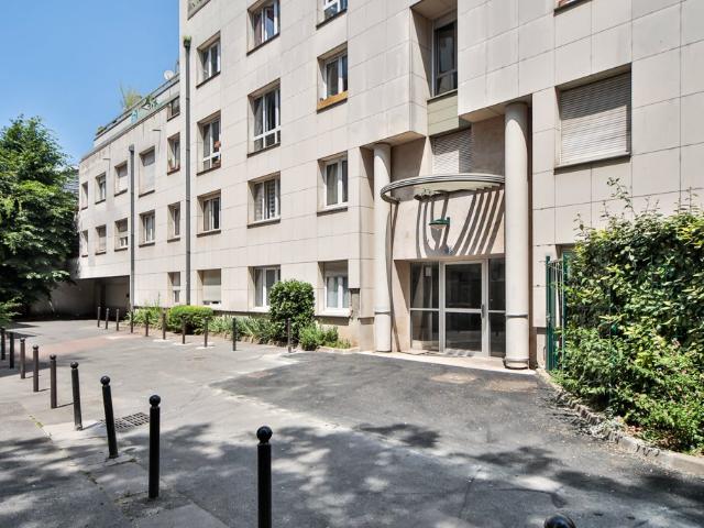 Location Appartement Impasse Chausson, Paris