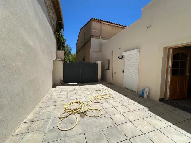 Location Appartement Impasse de la Magnanerie, La Fare les Oliviers