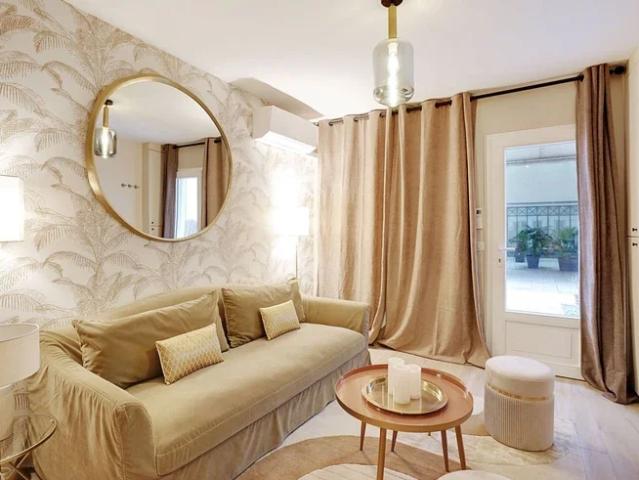 Location Appartement Impasse de Lévis, Paris