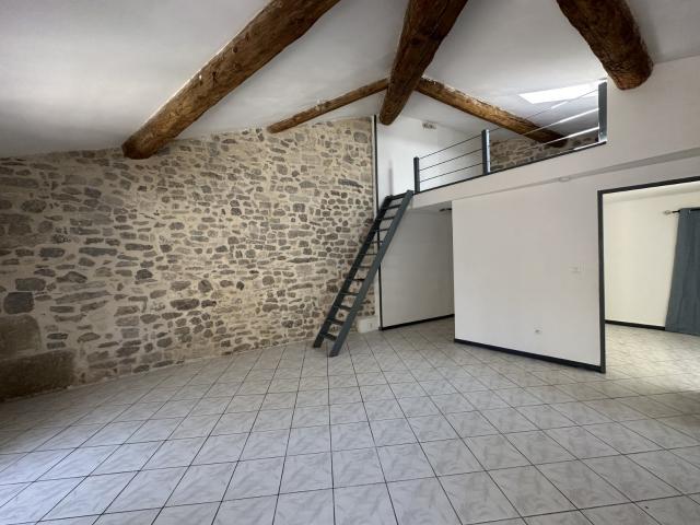 Location Appartement Impasse des Terrasses, Combas