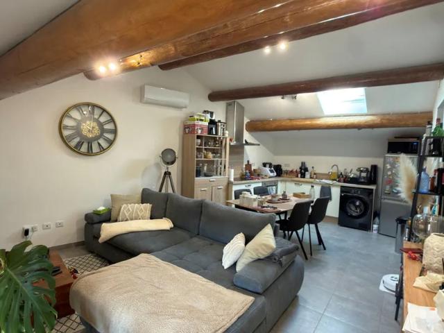 Location Appartement Impasse des Cigales, Carpentras