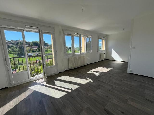 Location Appartement Impasse des Iris, Thizy les Bourgs