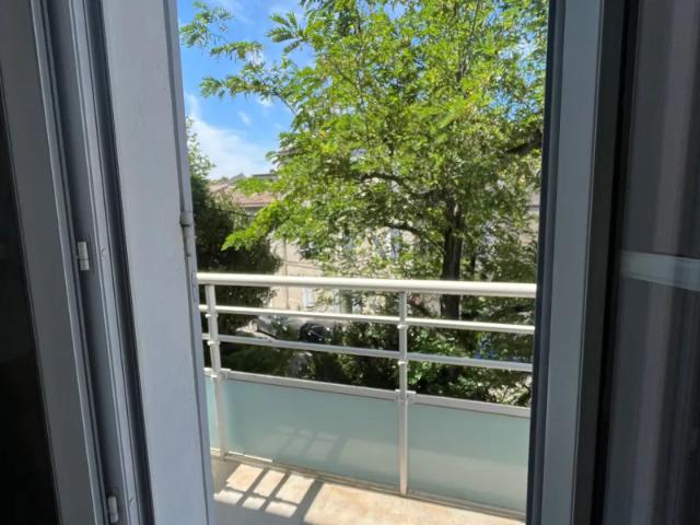 Location Appartement Impasse des Sept Douleurs, Avignon