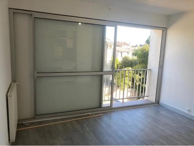 Location Appartement Impasse Elvina Sivan, Bordeaux