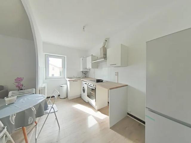 Location Appartement Impasse Jacquemart, Romans sur Isère