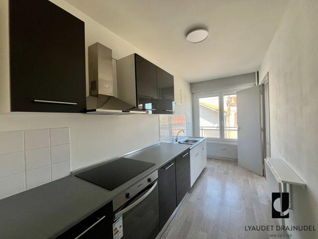 Location Appartement Impasse Jean Jaurès, Riorges