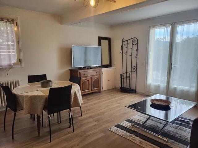 Location Appartement Impasse Léonard André Bonnet, Millau