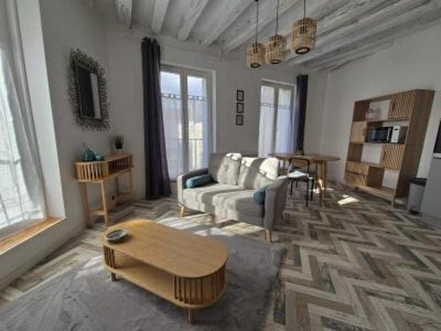 location appartement issoudun 2 pièces 35 m2 indre 36100 625 € / mois