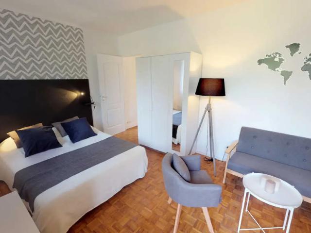 Location Appartement Jardin de la Porte de Saint Cloud, Paris