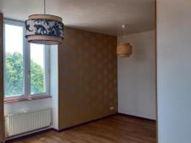 location appartement jas 3 pièces 71 m2 loire 42110 436 € / mois