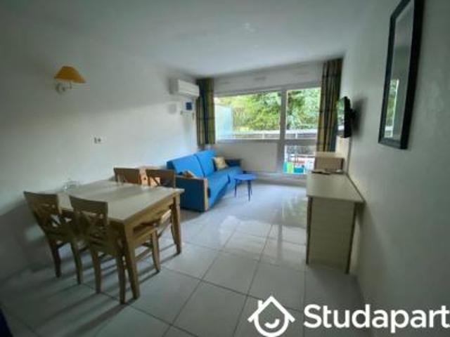 location appartement juan les pins 1 pièce 25 m2 alpes maritimes 06160 880 € / mois
