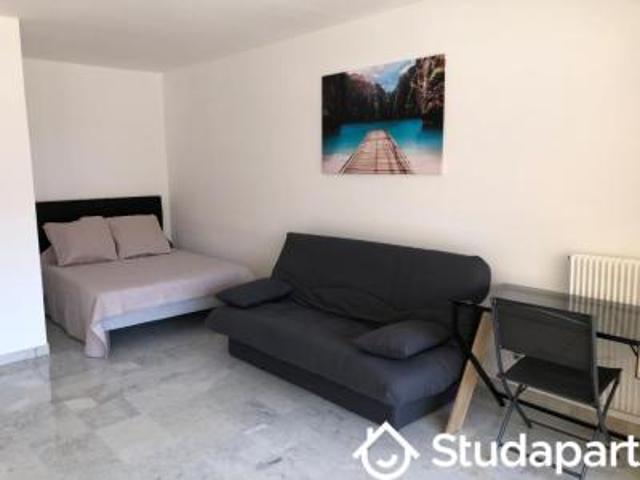location appartement juan les pins 1 pièce 32 m2 alpes maritimes 06160 970 € / mois
