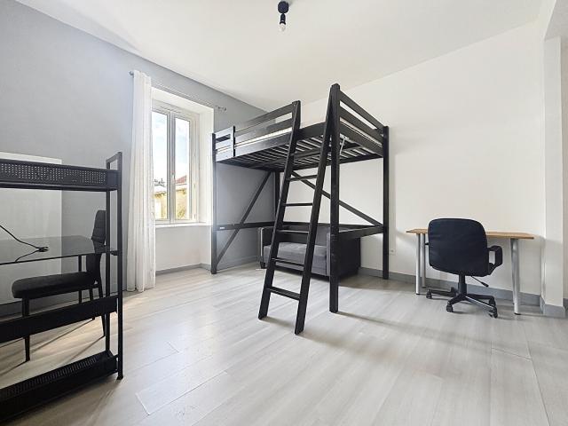 Location appartement La Roche Sur Yon: 500 € AJP Immobilier La Roche sur Yon