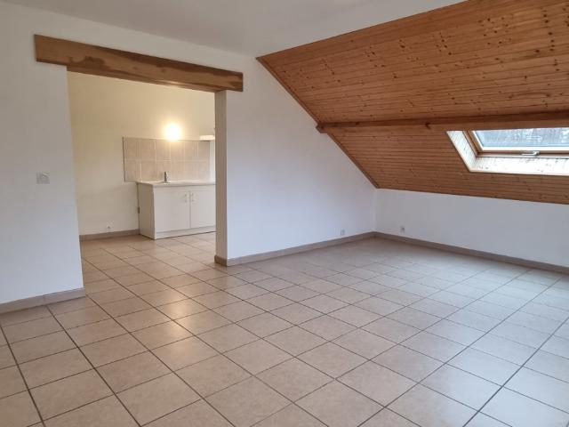 Location appartement Lantenne Vertière 6 pièces 120m² 740€ | Céline Marmet Immobilier