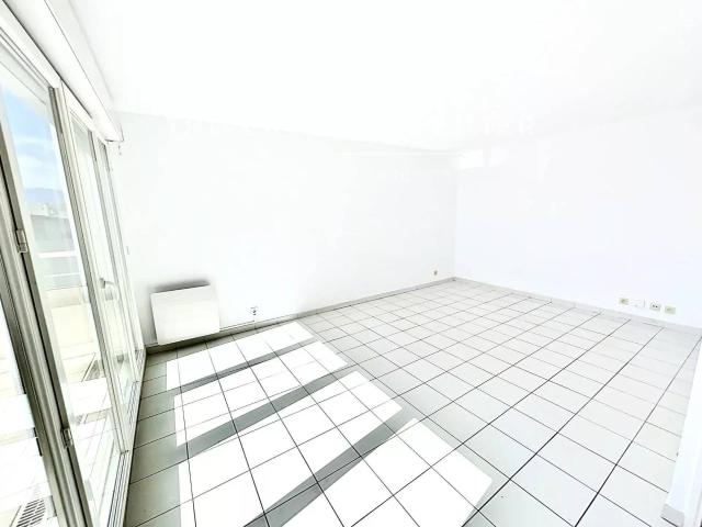 location appartement le cannet rocheville