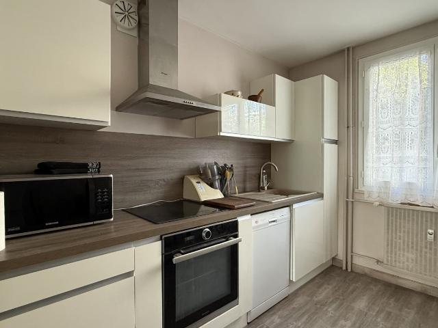 Location Appartement Les Allées de Sion, Aubenas
