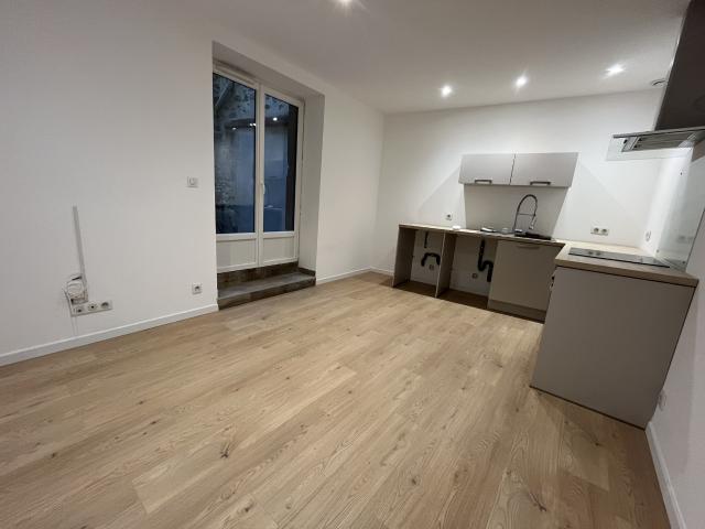 Location appartement Lespignan 2 pièces 34m² 540€ | Laborie Immobilier