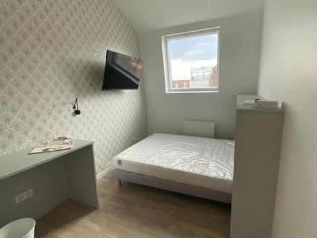 location appartement lezennes 1 pièce 12 m2 nord 59260 550 € / mois