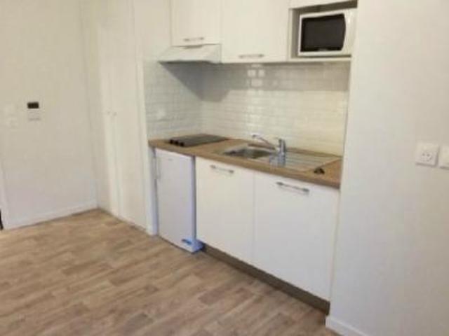 location appartement limoges 1 pièce 27 m2 haute vienne 87000 320 € / mois
