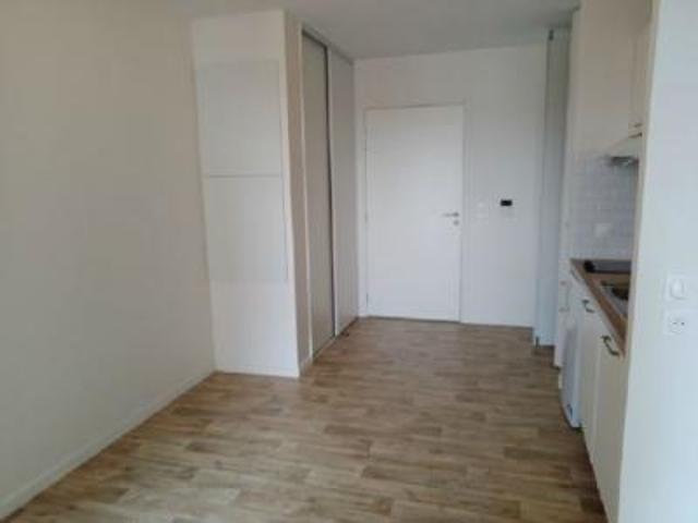 location appartement limoges 1 pièce 30 m2 haute vienne 87000 438 € / mois