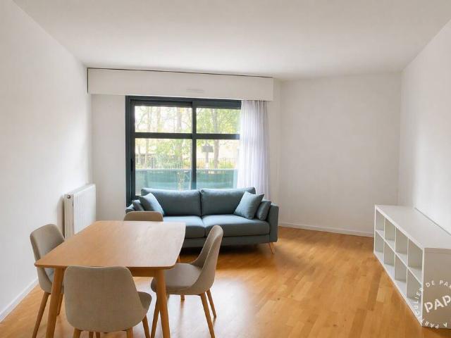 Location Appartement Ligne de La Râpée à Batignolles petite ceinture de Paris, Paris