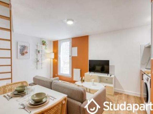 location appartement lille 4 pièces 40 m2 nord 59000 1800 € / mois