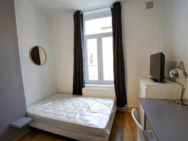 location appartement lille 4 pièces 67 m2 nord 59000 510 € / mois