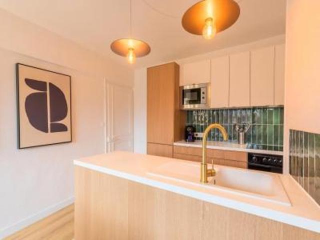 location appartement lille 4 pièces nord 59800 1800 € / mois
