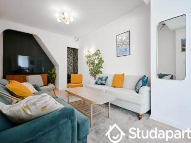 location appartement lille 1 pièce 14 m2 nord 59000 540 € / mois