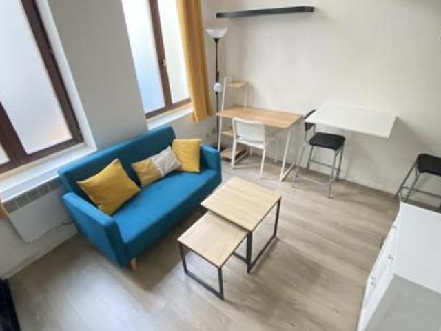 location appartement lille 1 pièce 16 m2 nord 59000 550 € / mois