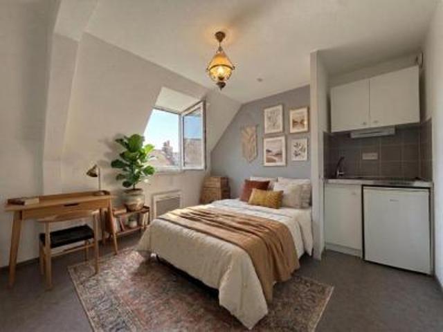 location appartement lille 1 pièce 18 m2 nord 59000 490 € / mois