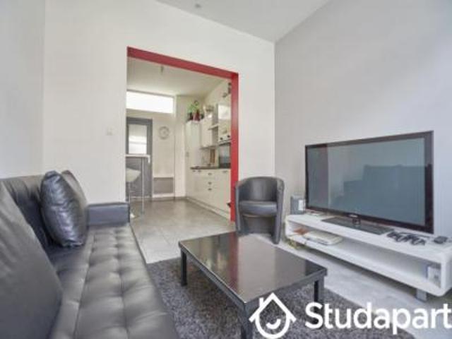 location appartement lille 1 pièce 10 m2 nord 59000 420 € / mois