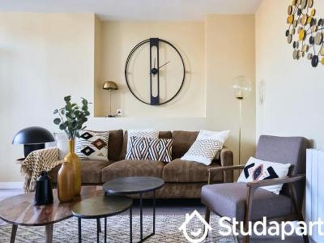 location appartement lille 1 pièce 11 m2 nord 59000 600 € / mois