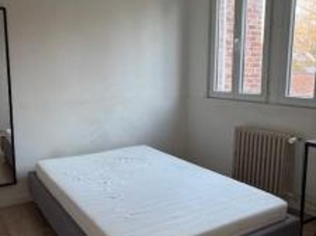 location appartement lille 1 pièce 12 m2 nord 59000 450 € / mois