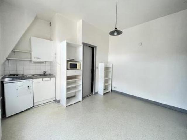 location appartement lille 1 pièce 13 m2 nord 59000 431 € / mois